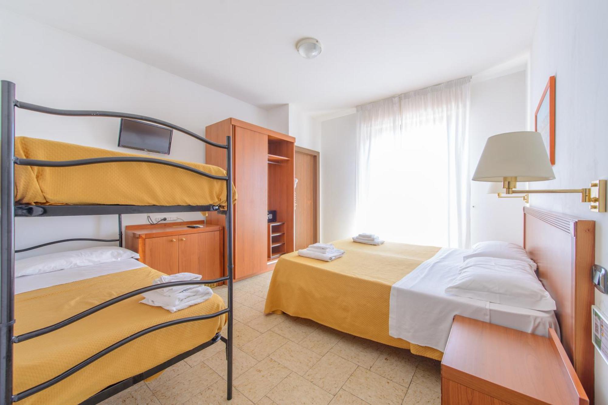 Hotel Avana Mare Rimini Eksteriør billede